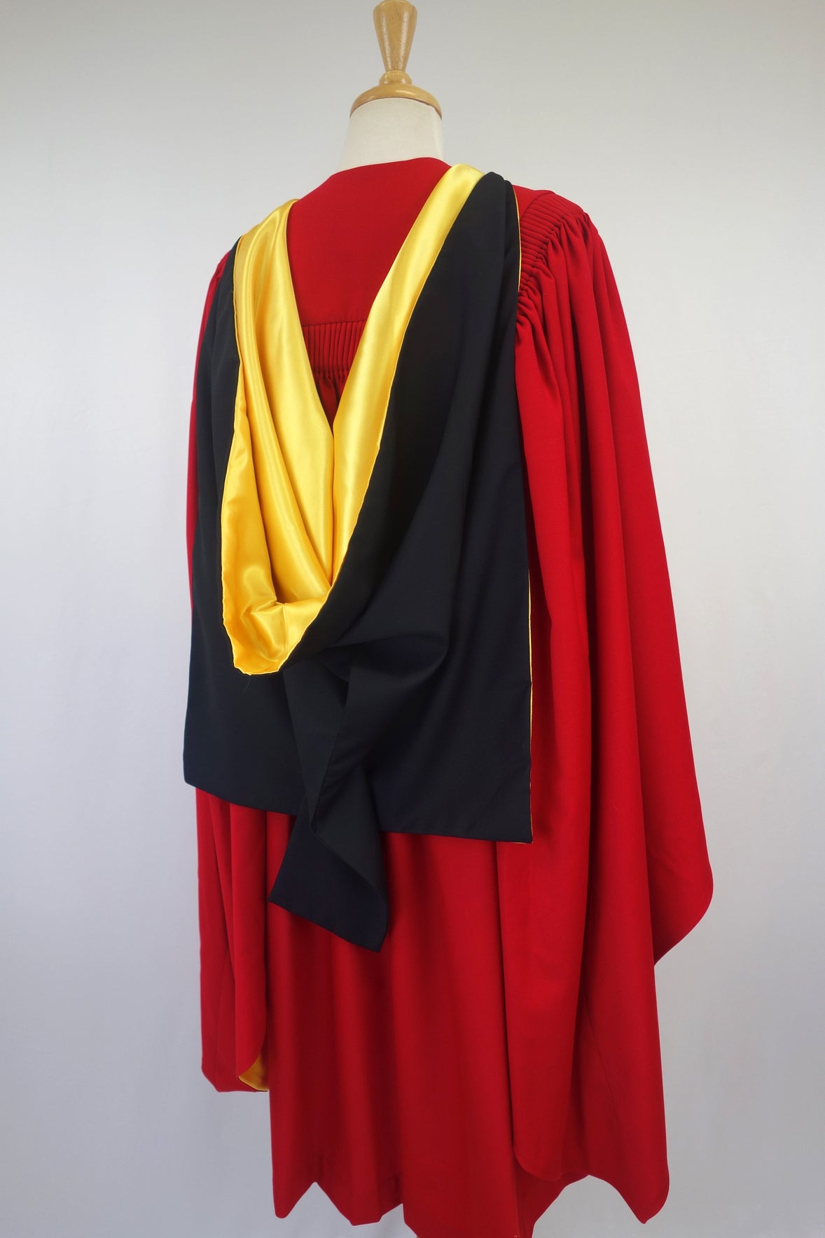 University of Melbourne Doctoral Graduation Gown Set - Gown, Hood and | George H Lilley University of Melbourne Doctoral Graduation Gown Set - Gown, Hood and | George H Lilley