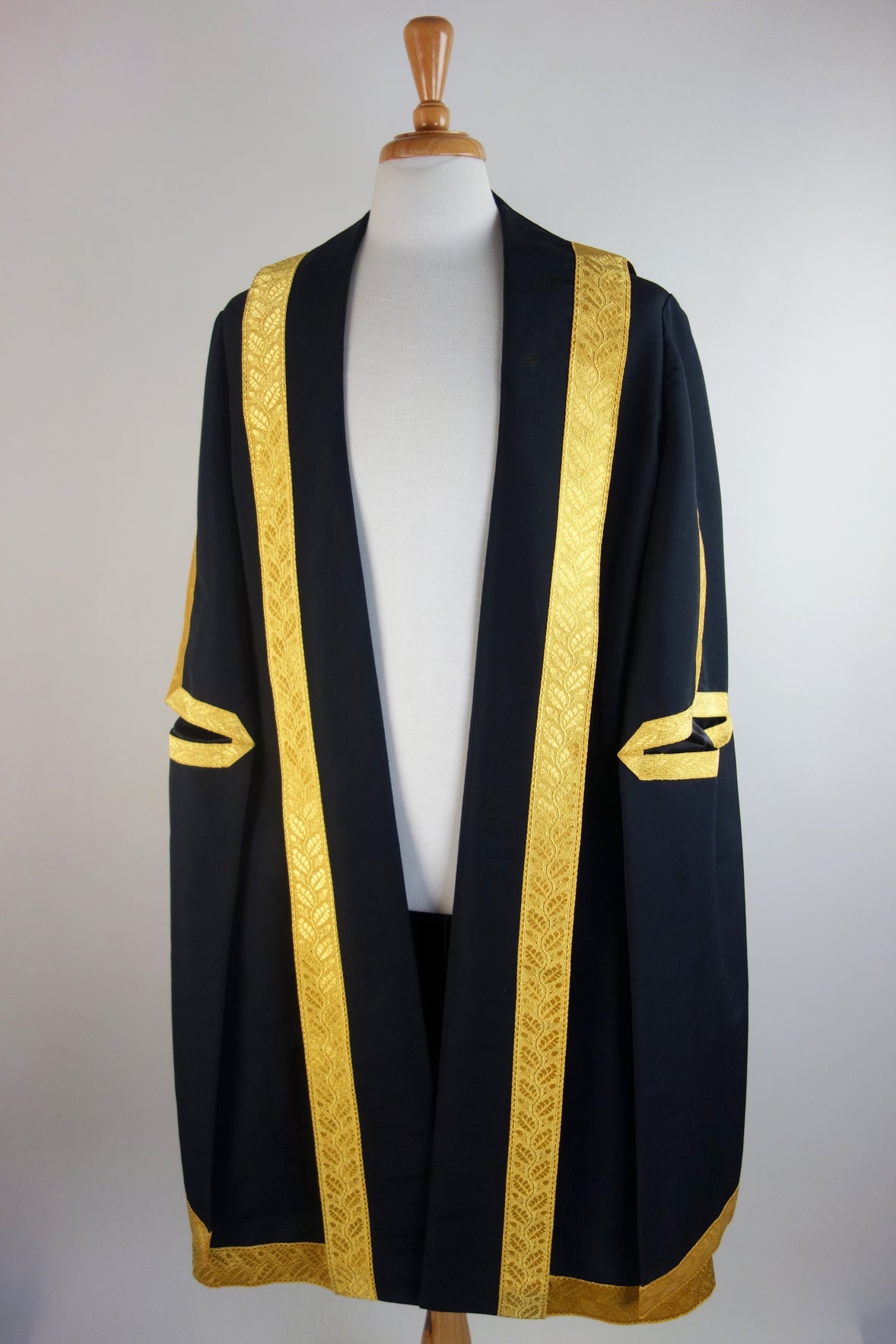 USQ Vice Chancellor Robe