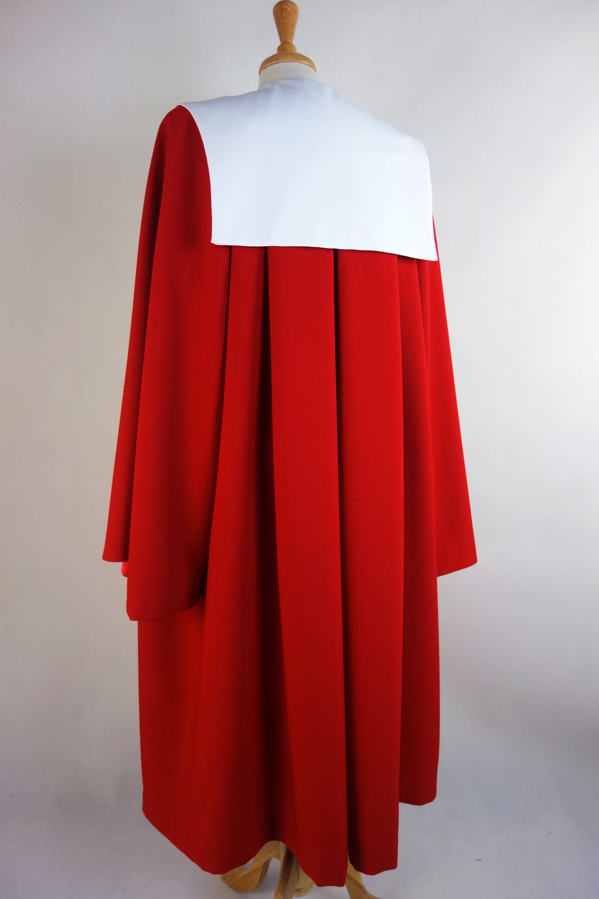 UTS PhD Graduation Gown Set - Gown and Bonnet