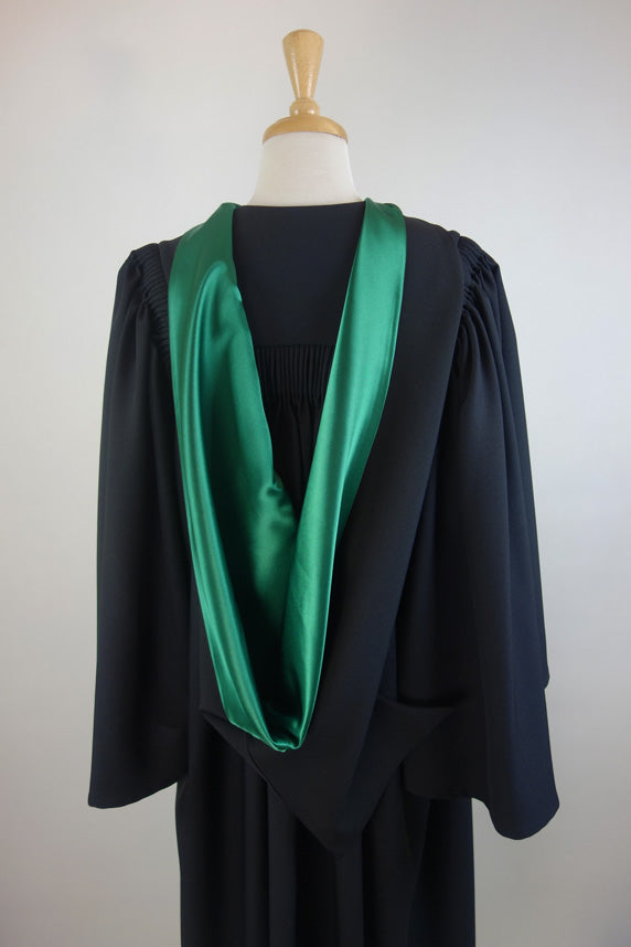 Individual Hire of Bachelor Graduation Gown Set