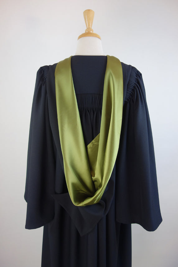 Individual Hire of Bachelor Graduation Gown Set