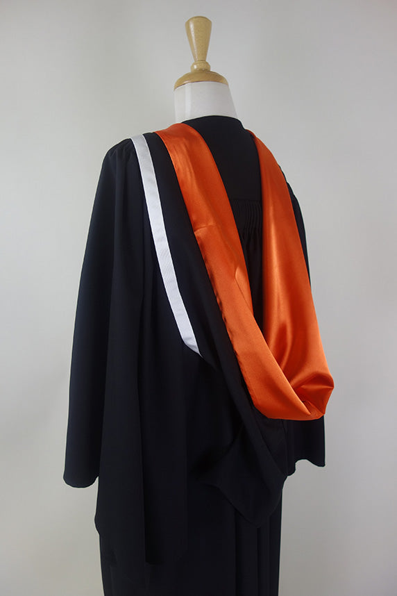 University of Melbourne Bachelor Hood