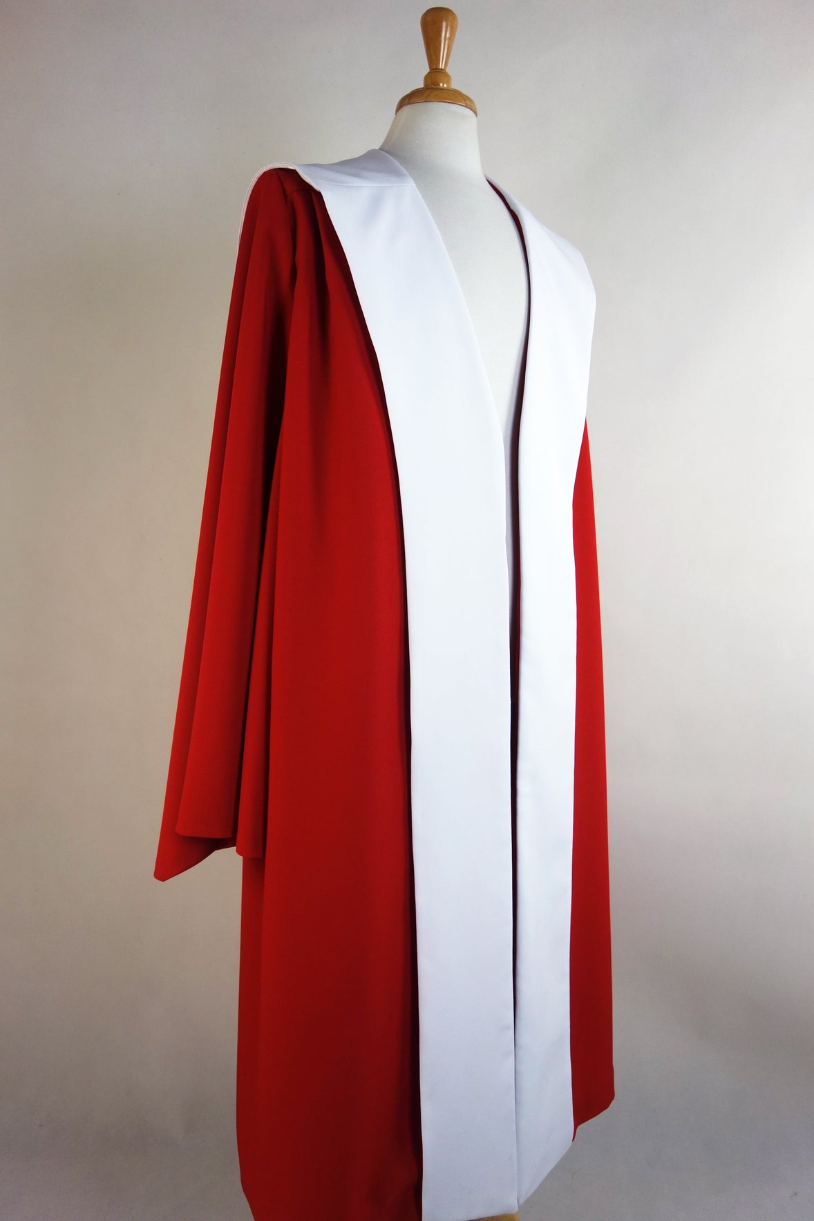 UTS PhD Graduation Gown Set - Gown and Bonnet